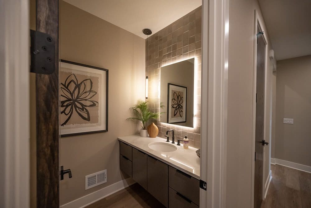 The Crestwood - Powder Room